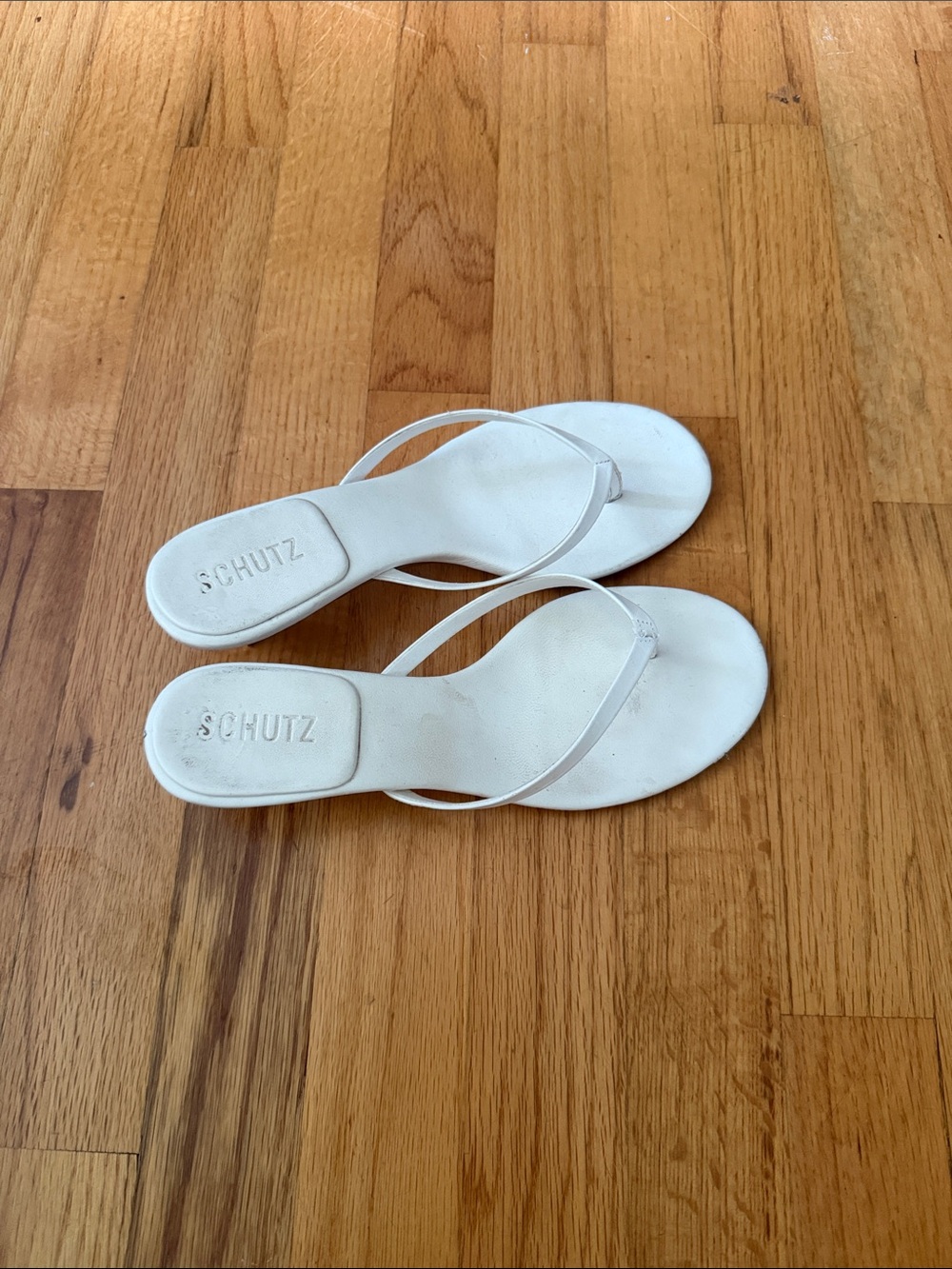 Shutz kitten heels